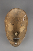 Kwakwaka%27wakw%20artist%2C%20%3Cb%3E%3Ci%3E%20Mask%3C%2Fi%3E%3C%2Fb%3E%2C%20ca.%201860%2C%20painted%20cedar%2C%20The%20Elizabeth%20Cole%20Butler%20Collection%2C%20no%20known%20copyright%20restrictions%2C%2087.88.63